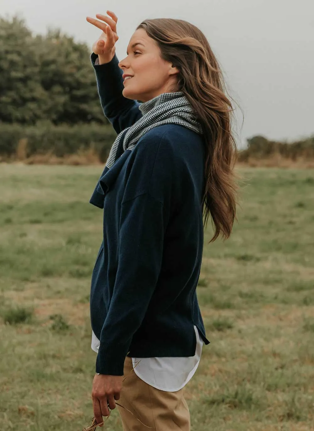 Ava Relaxed Cashmere Jumper - Navy