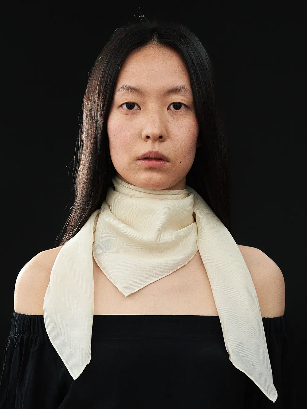 KAYA HERRINGBONE SILK SCARF (CREAM)