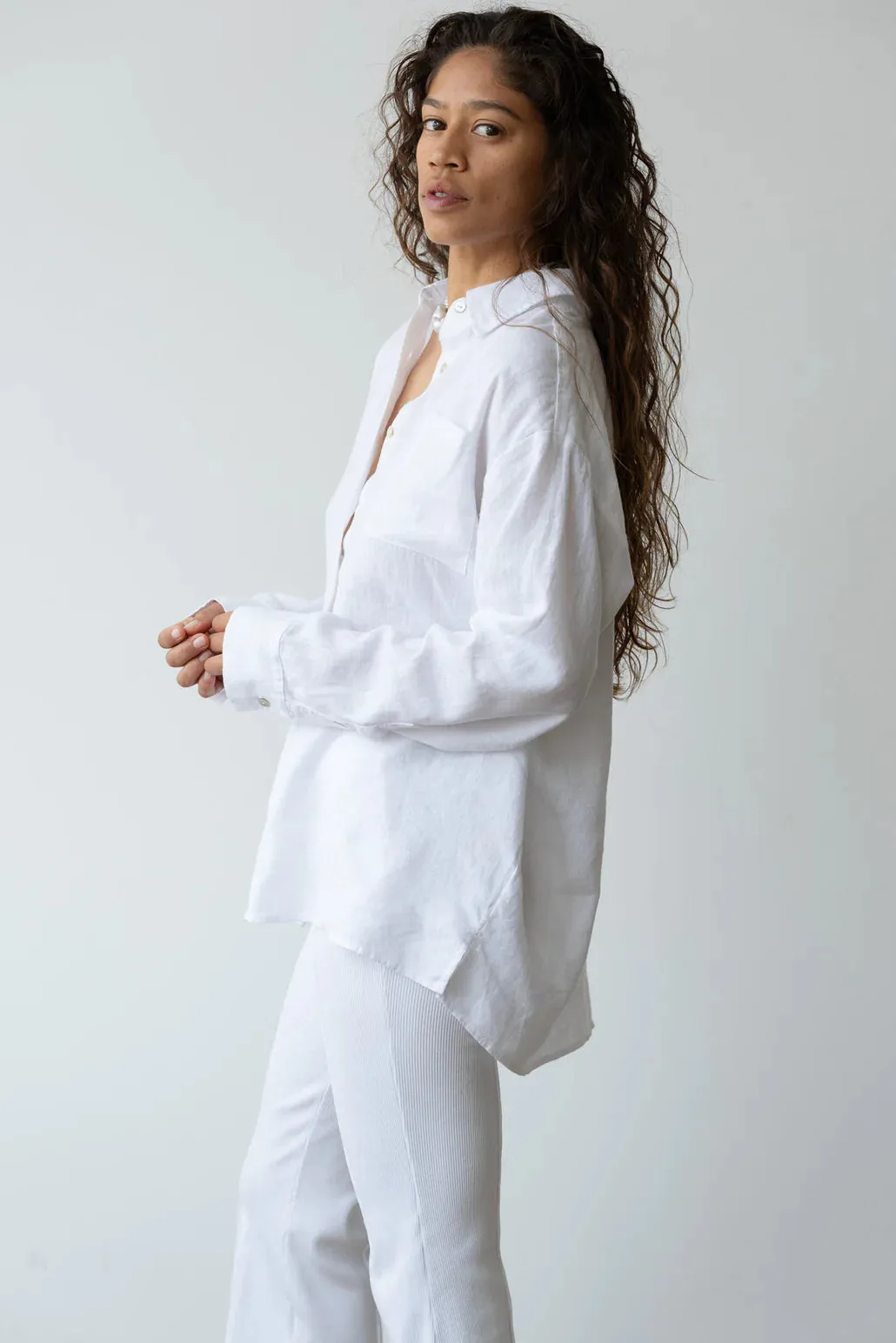 The Linen Relaxed Shirt - Powder